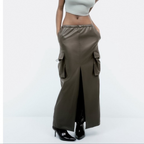 Zara Dresses & Skirts - NWT ZARA FAUX LEATHER CARGO SKIRT ANTHRACITE GREY